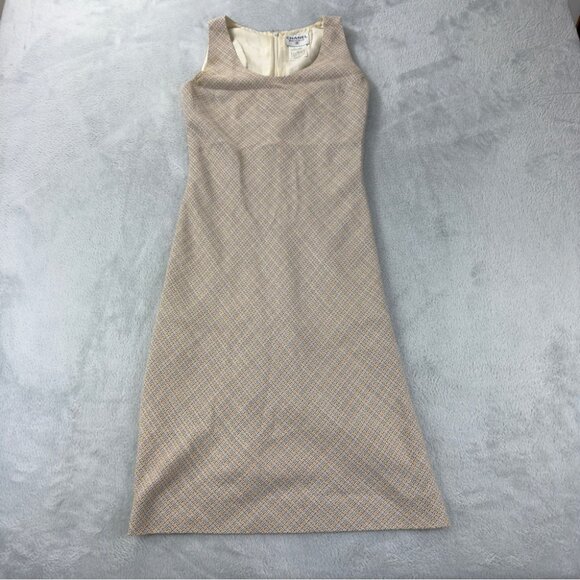 CHANEL Dresses & Skirts - Chanel Boutique Women's Size Small US/36 EU 62% Wool and 38% Wool Tweed Dress